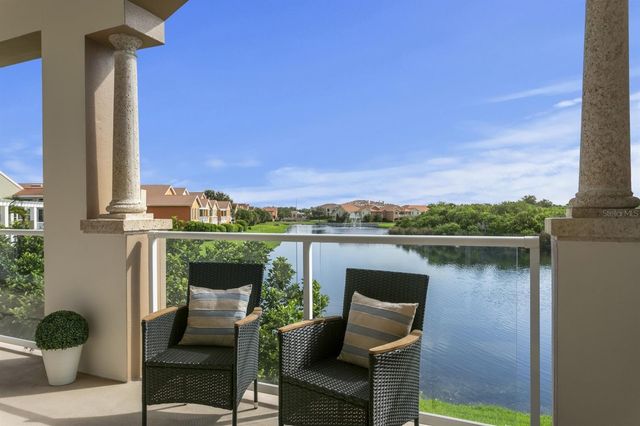43 BAYVIEW COURT S A, St Petersburg, FL 33711