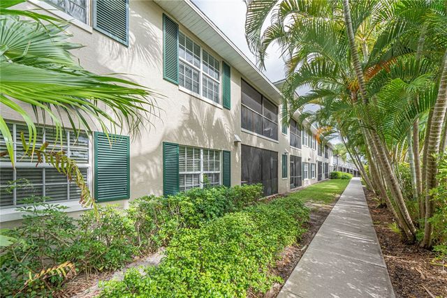 4360 Doubles Alley Drive 104, Vero Beach, FL 32967