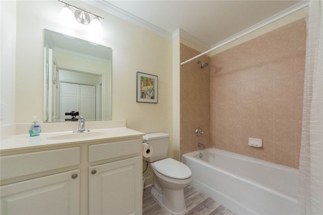 4360 Doubles Alley Drive 104, Vero Beach, FL 32967