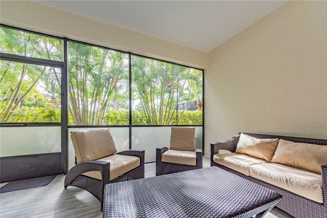 4360 Doubles Alley Drive 104, Vero Beach, FL 32967