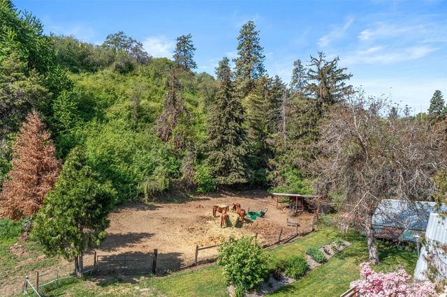 4693 Valley Street, Cashmere, WA 98815