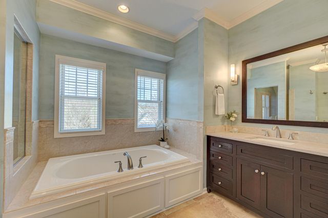587 Lake Ridge Drive, Shoreview, MN 55126