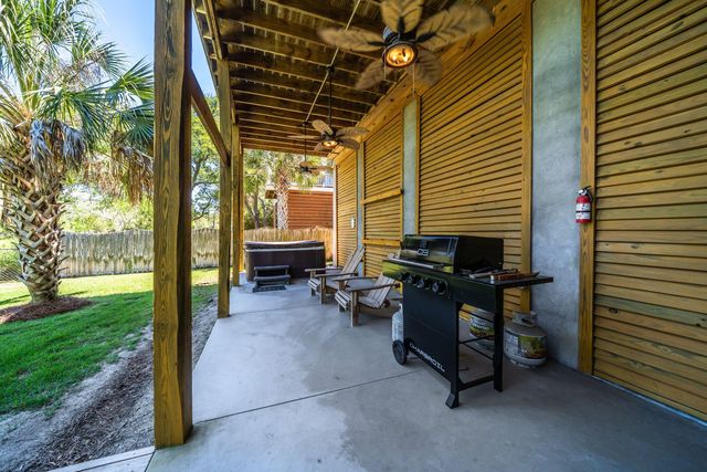 406 W Cooper Avenue, Folly Beach, SC 29439