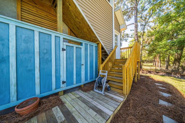 406 W Cooper Avenue, Folly Beach, SC 29439