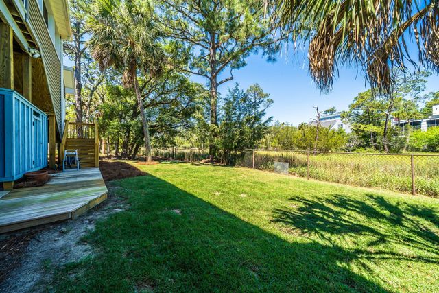 406 W Cooper Avenue, Folly Beach, SC 29439