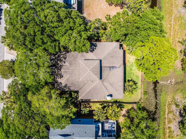 406 W Cooper Avenue, Folly Beach, SC 29439