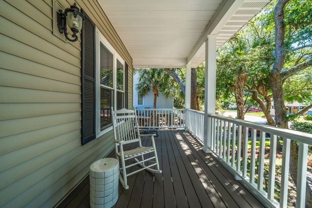406 W Cooper Avenue, Folly Beach, SC 29439