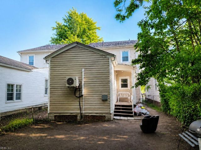 1909 High ST, Portsmouth, VA 23704