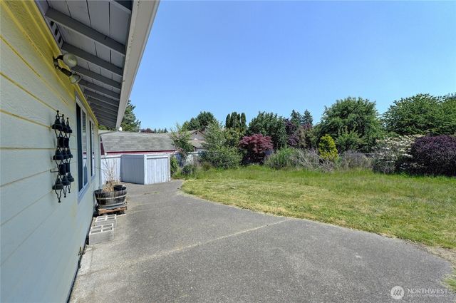 2320 183rd Street Ct E, Tacoma, WA 98445