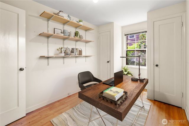 4311 Greenwood Avenue N, Seattle, WA 98103