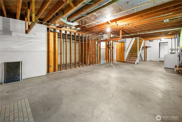4311 Greenwood Avenue N, Seattle, WA 98103
