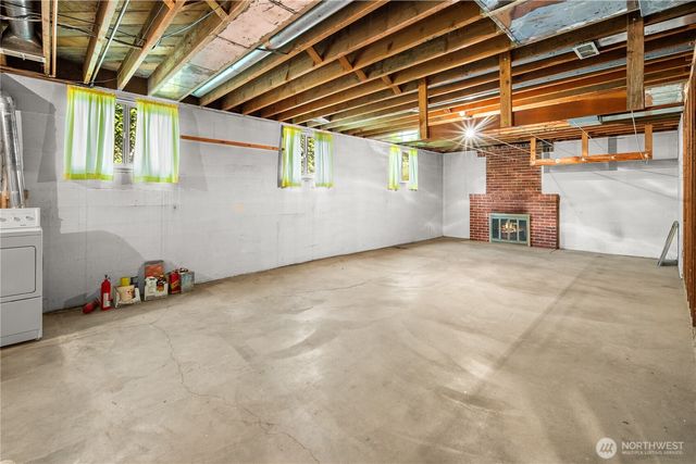 4311 Greenwood Avenue N, Seattle, WA 98103