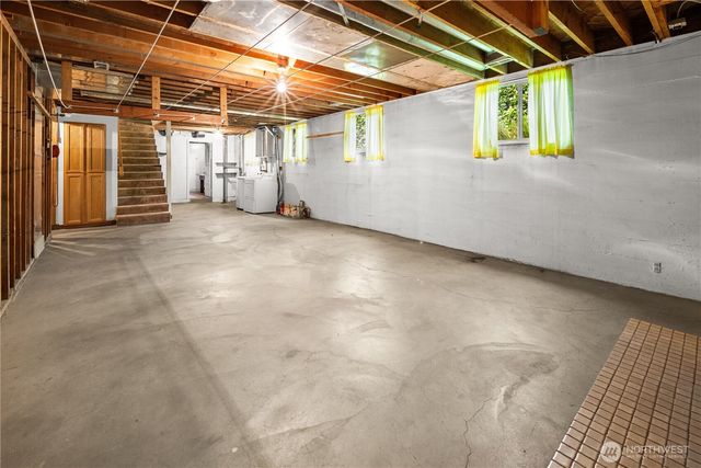 4311 Greenwood Avenue N, Seattle, WA 98103