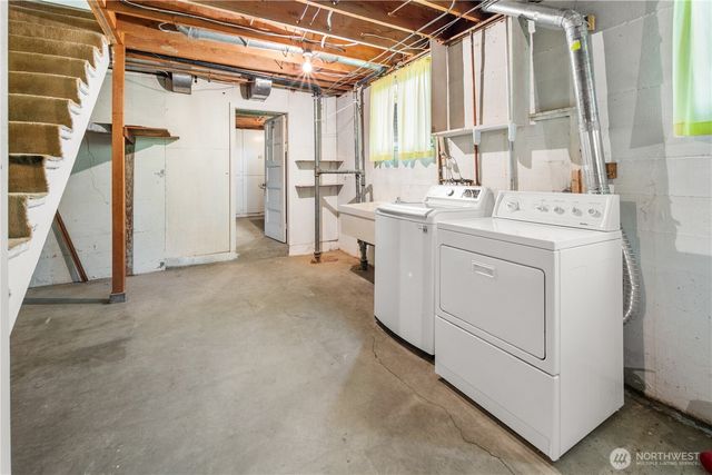 4311 Greenwood Avenue N, Seattle, WA 98103