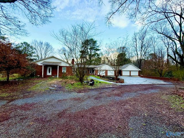 221 Freeman Drive, Altoona, AL 35952