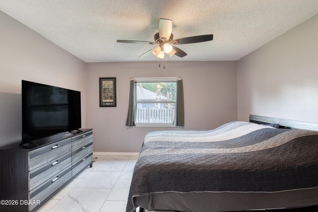 57 Laurel Oaks Circle, Ormond Beach, FL 32174
