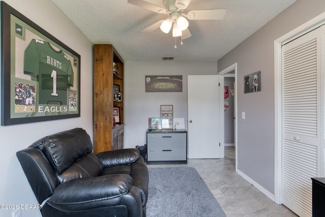 57 Laurel Oaks Circle, Ormond Beach, FL 32174