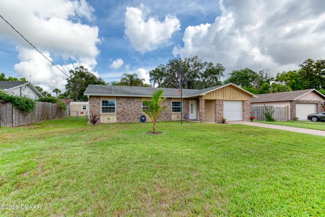 57 Laurel Oaks Circle, Ormond Beach, FL 32174