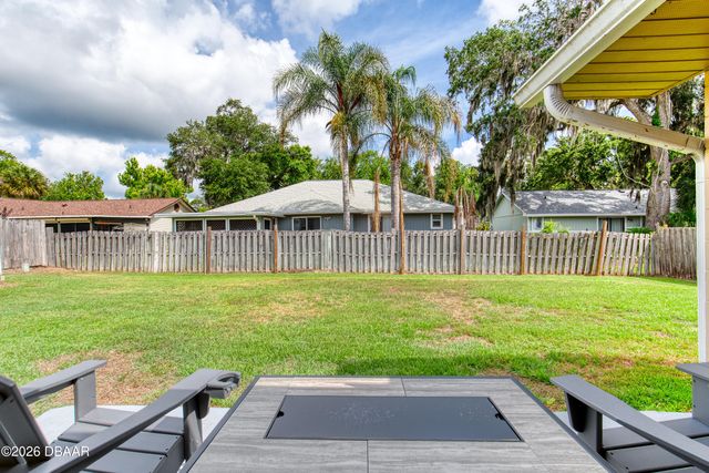 57 Laurel Oaks Circle, Ormond Beach, FL 32174