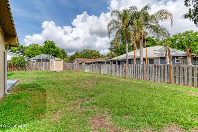 57 Laurel Oaks Circle, Ormond Beach, FL 32174