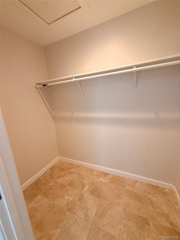 403 Legato Drive 403, Walled Lake, MI 48390