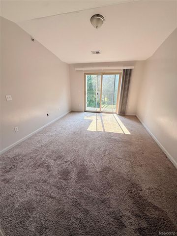 403 Legato Drive 403, Walled Lake, MI 48390