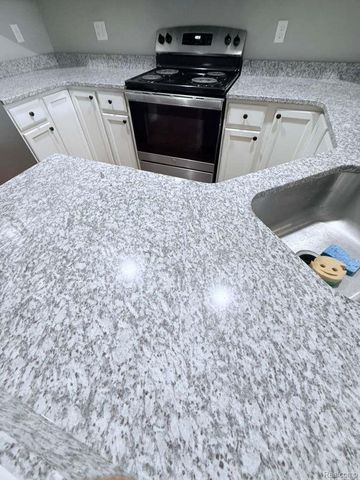 403 Legato Drive 403, Walled Lake, MI 48390