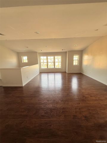 403 Legato Drive 403, Walled Lake, MI 48390