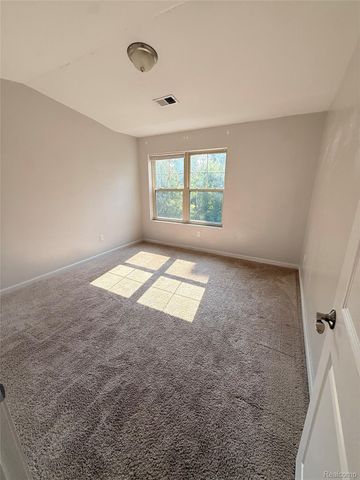 403 Legato Drive 403, Walled Lake, MI 48390