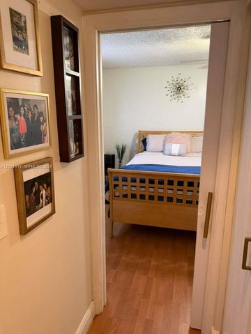 3473 SW 52nd Ave, Pembroke Pines, FL 33023