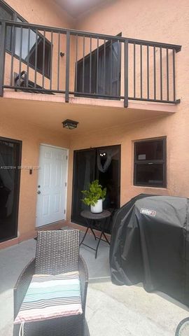 3473 SW 52nd Ave, Pembroke Pines, FL 33023