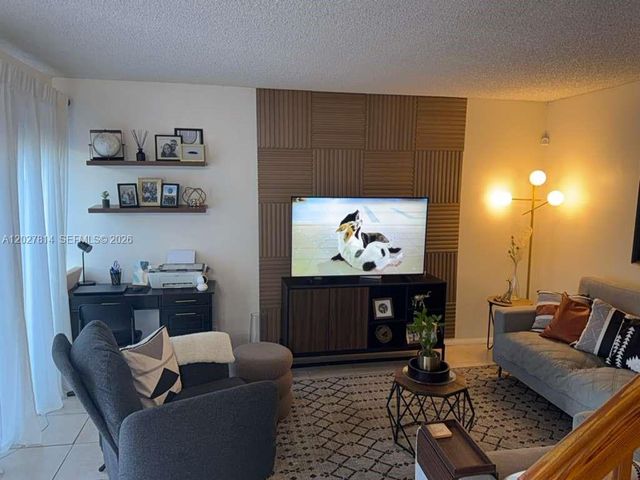 3473 SW 52nd Ave, Pembroke Pines, FL 33023