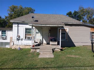 823 S C Street, Mcalester, OK 74501