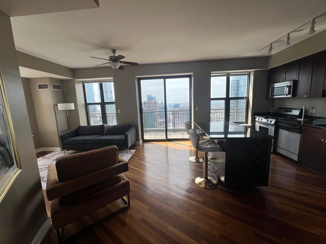 41 E 8TH Street 3403, Chicago, IL 60605
