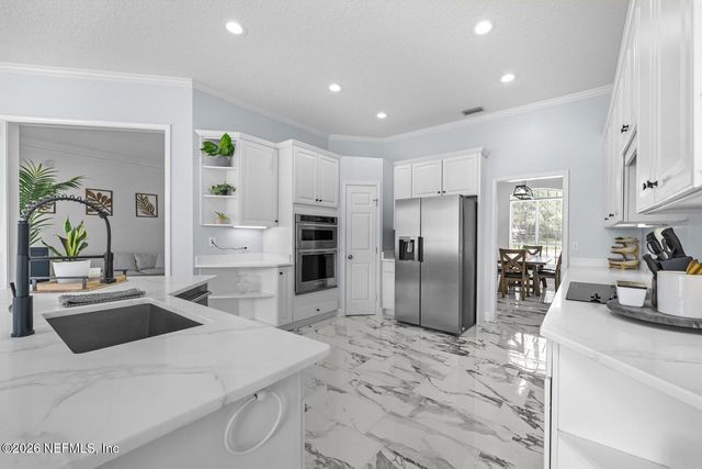 12548 HIGHVIEW Drive, Jacksonville, FL 32225