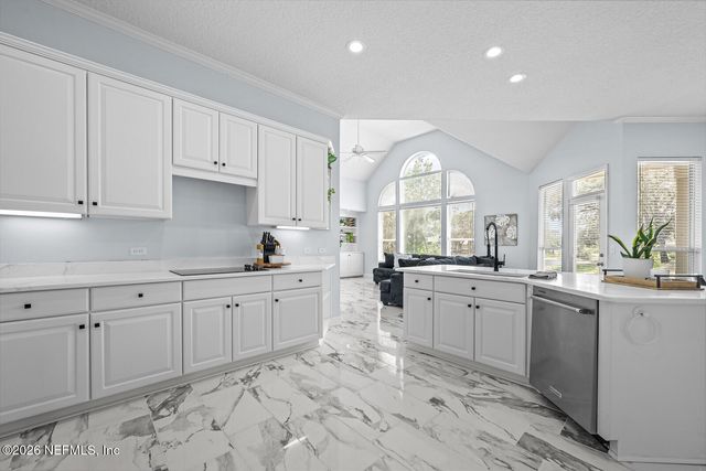 12548 HIGHVIEW Drive, Jacksonville, FL 32225