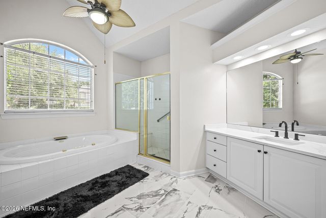 12548 HIGHVIEW Drive, Jacksonville, FL 32225