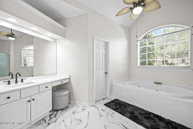 12548 HIGHVIEW Drive, Jacksonville, FL 32225