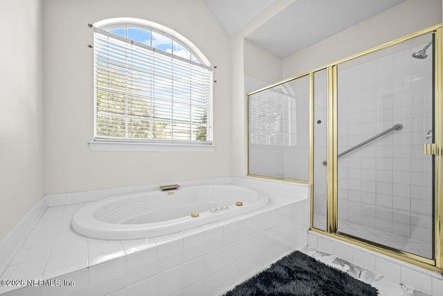 12548 HIGHVIEW Drive, Jacksonville, FL 32225