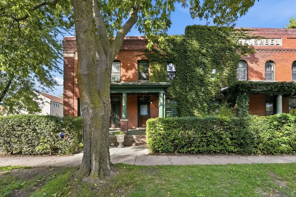 111 Isabel Street E, Saint Paul, MN 55107 — photo 2