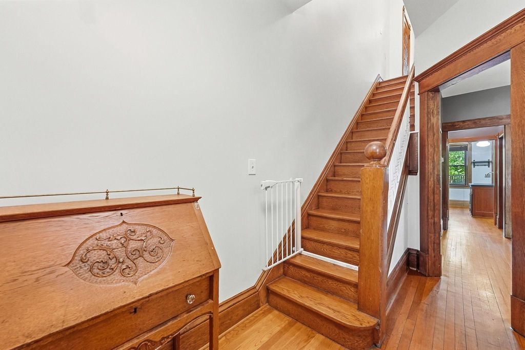 111 Isabel Street E, Saint Paul, MN 55107 — photo 5