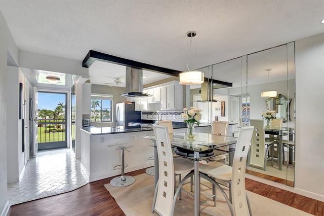 4070 TIVOLI Court 307, Lake Worth, FL 33467