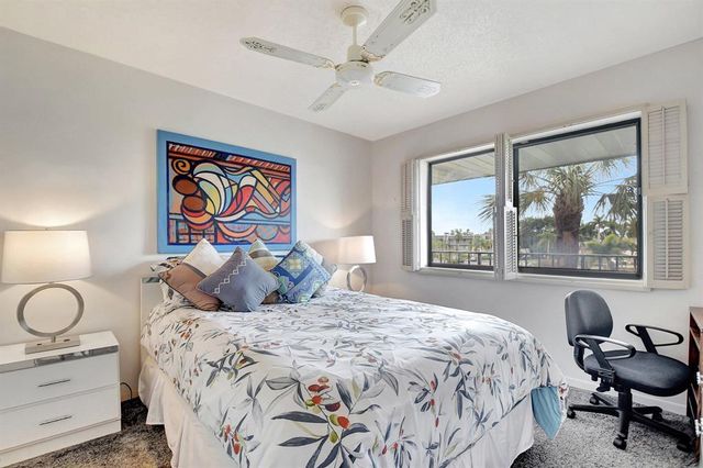 4070 TIVOLI Court 307, Lake Worth, FL 33467