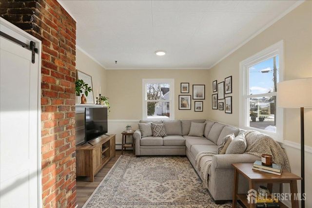 28 Sedgwick Street, Jamesburg, NJ 08831