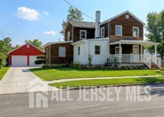 28 Sedgwick Street, Jamesburg, NJ 08831