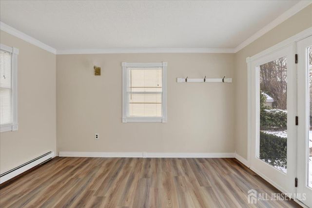 28 Sedgwick Street, Jamesburg, NJ 08831