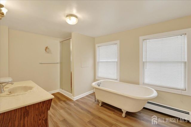 28 Sedgwick Street, Jamesburg, NJ 08831