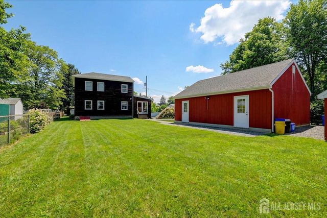 28 Sedgwick Street, Jamesburg, NJ 08831