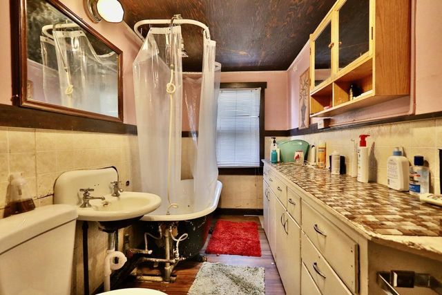 450-452 W Doty Street, Madison, WI 53703