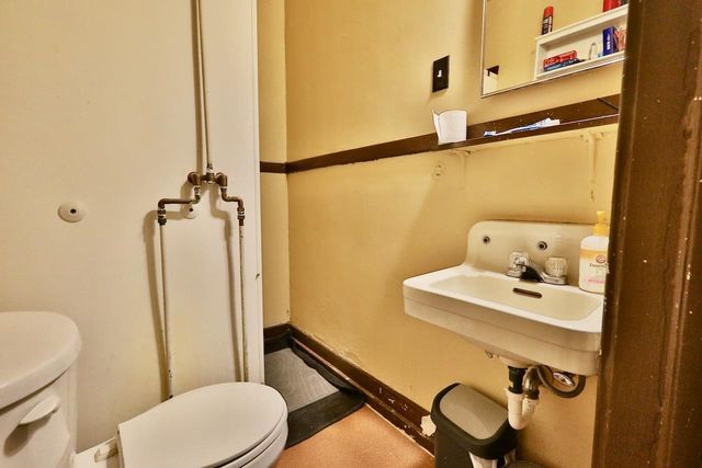 450-452 W Doty Street, Madison, WI 53703